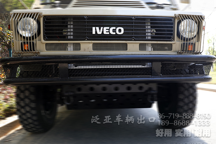 依维柯2046,越野型旅居房车,移动办公房车,房车定制改装,户外办公车